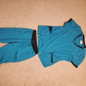 Large scrub pants and 2xl scrub top